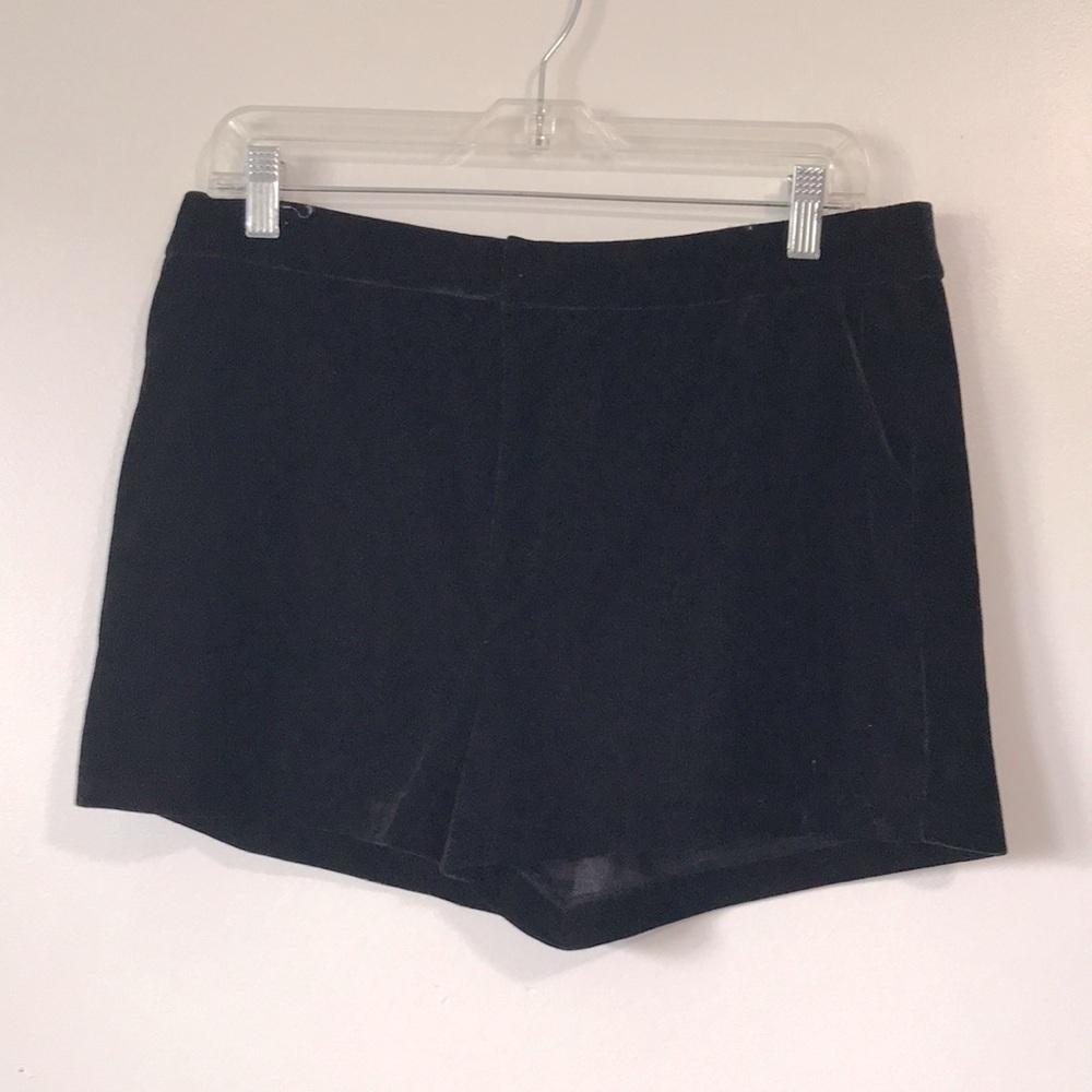 Cupcakes and cashmere velvet velour high waist shorts black size 10 - Picture 3 of 11